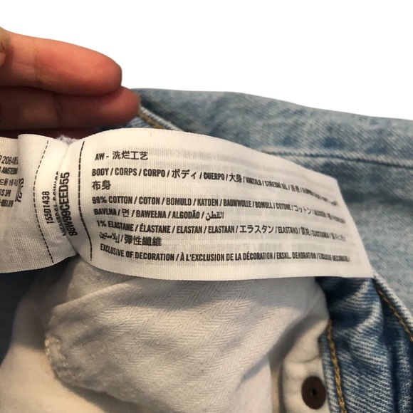 Abercrombie & Fitch The Baggy Low Rise Jeans 26 Light Wash Wide Leg Distressed - Picture 8 of 8